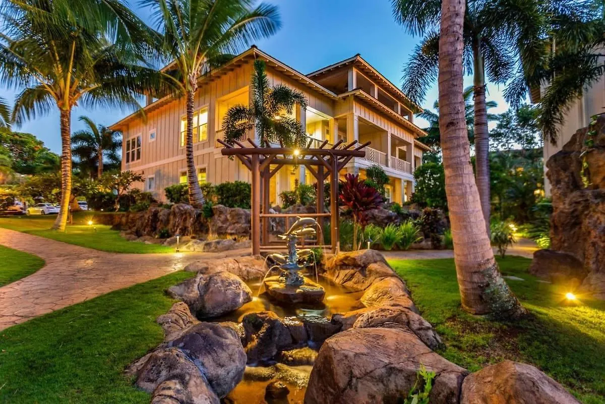 D211 Second Floor 3-Bedroom Poolside Lanai Koloa United States