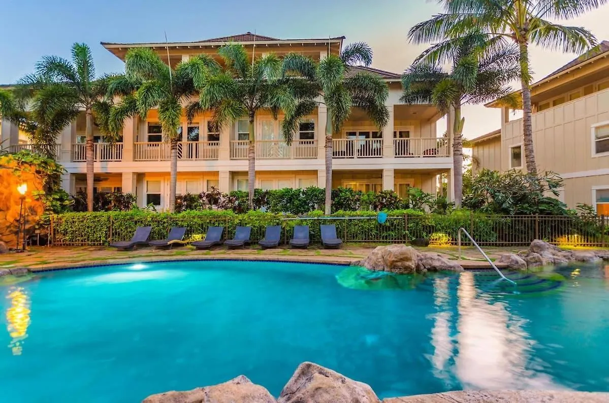 D211 Second Floor 3-Bedroom Poolside Lanai Koloa